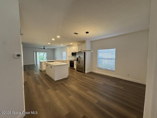 Photo - 982 Villa Dr