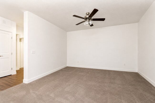 Photo - Modern 3-Bed Vineyard Townhome Near UVU with Stunning Amenities!