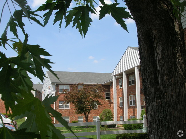 Building Photo - Magnolia Pointe Apartments