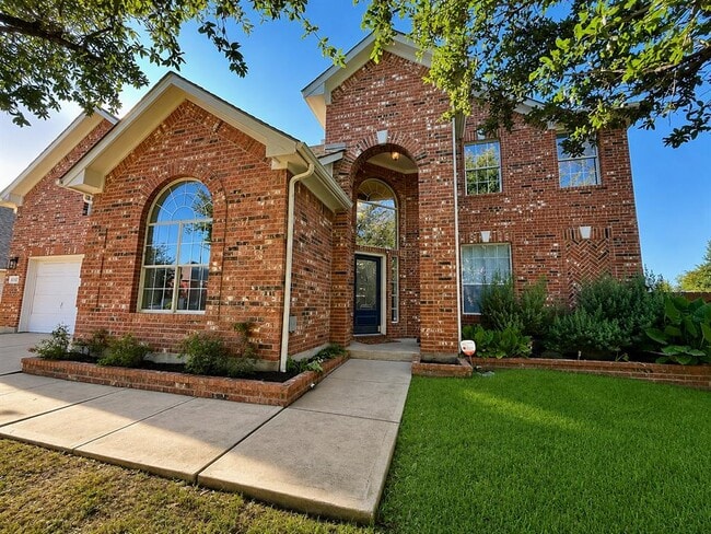 Building Photo - 3004 Edgecreek Pl