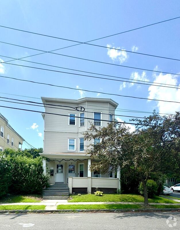 Building Photo - 42 Orchard St Unit 2nd Floor Rental