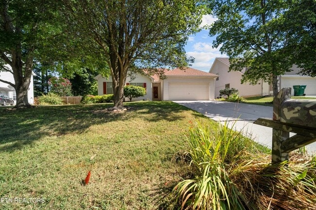 Building Photo - 10160 Highgate Cir