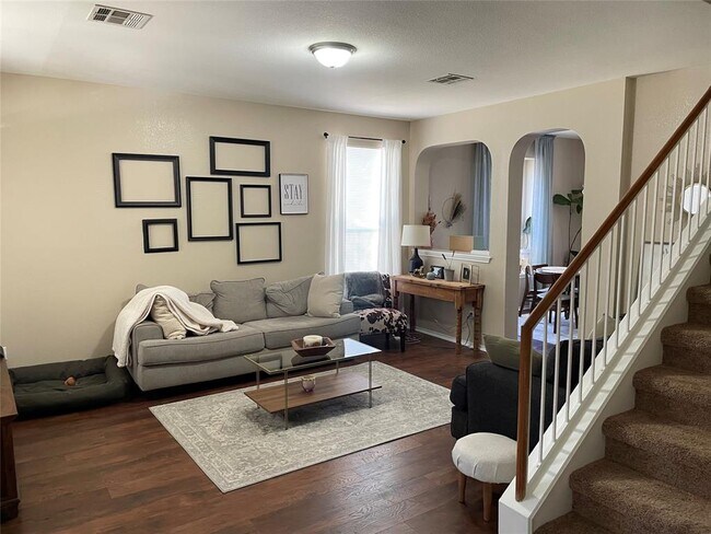 Photo - 813 Bull Creek Pkwy