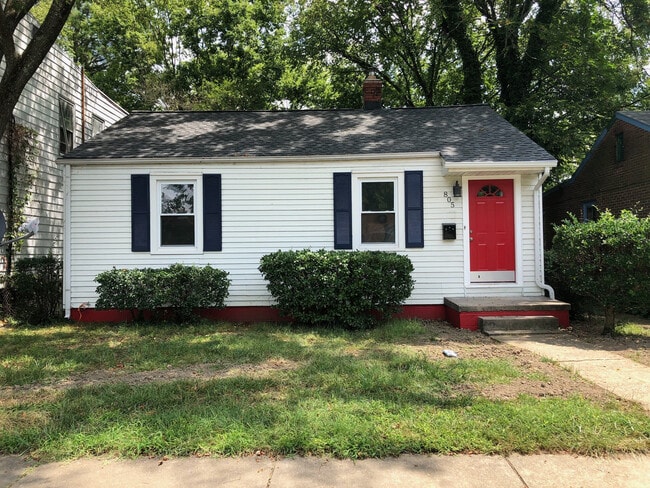 Building Photo - 805 N 33rd St Rental