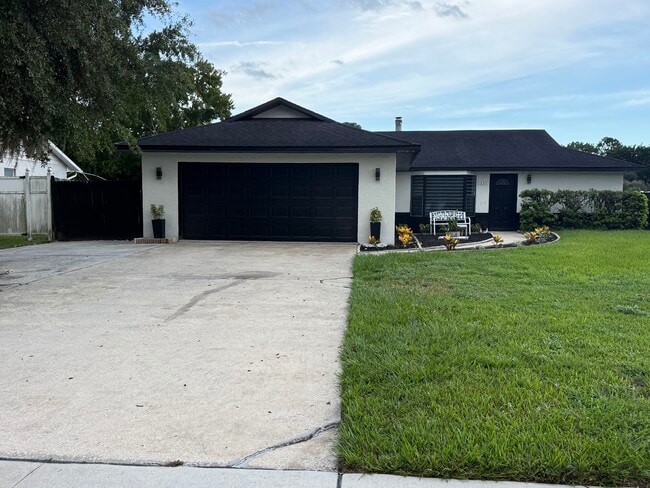 Photo - 1633 Martinsville Court