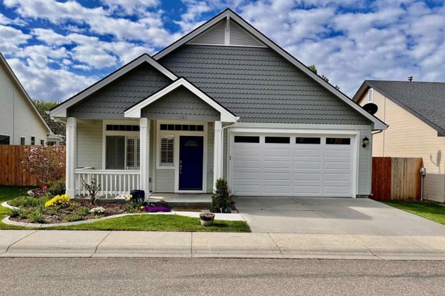 Beautiful home in Eagle available soon! - Beautiful home in Eagle available soon!