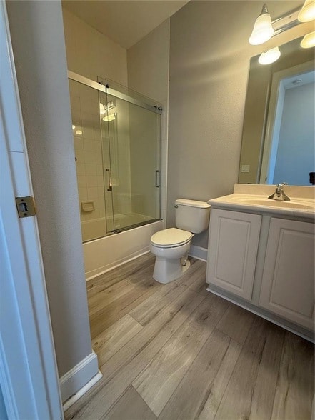 Photo - 1222 Roycroft Ave