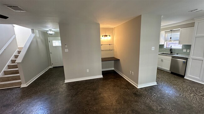 Photo - 2 W Mistybreeze Cir