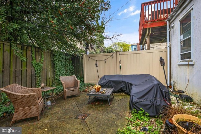 Photo - 1720 Wallace St