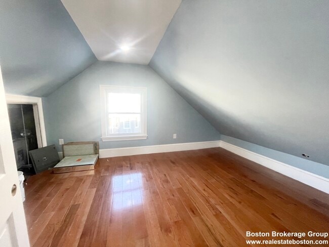 Photo - 3 Grafton St Unit 1