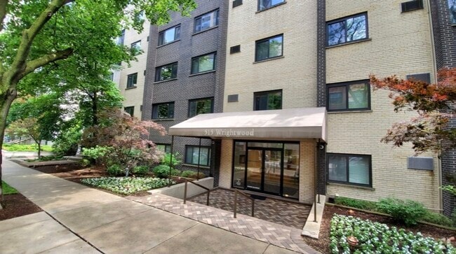 Building Photo - 515 W Wrightwood Ave Unit 203 Rental