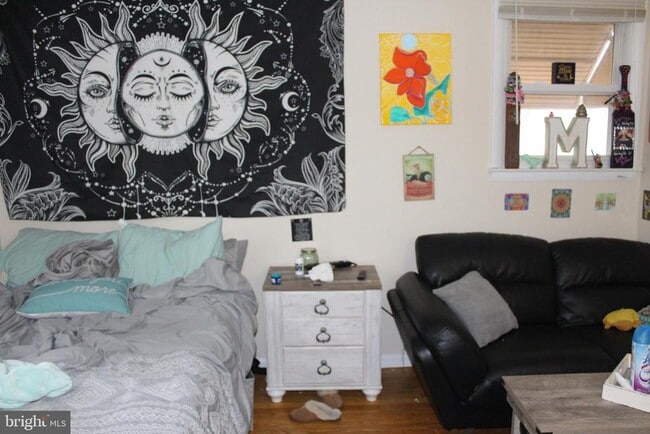 Photo - 107 Laurel Ave