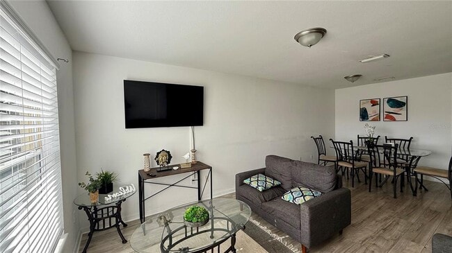 Photo - 2710 Club Cortile Cir