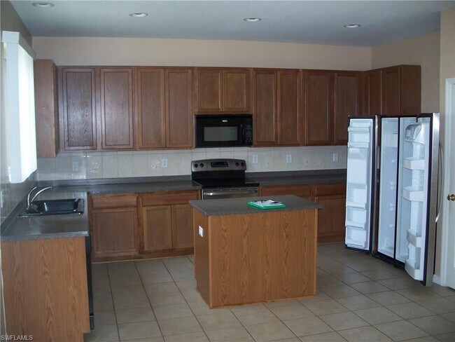 Photo - 216 NW 26th Ave