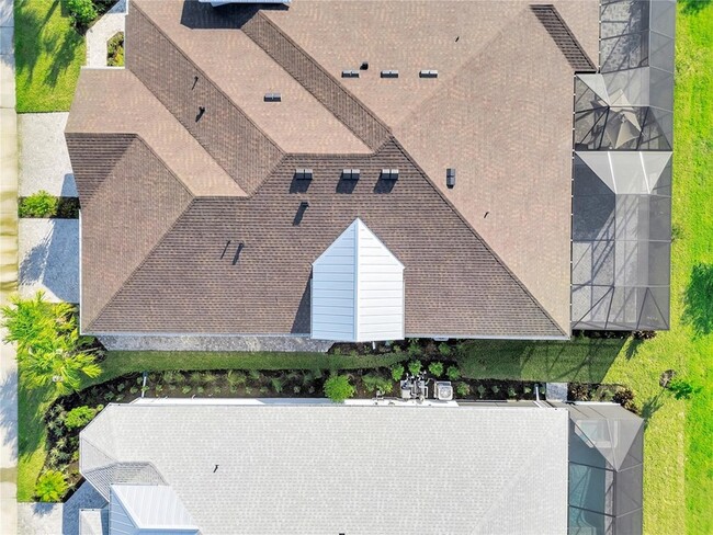 Photo - 215 Summertime Pl