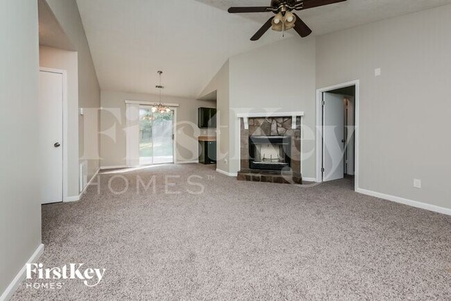 Photo - 10366 Candlelight Rd