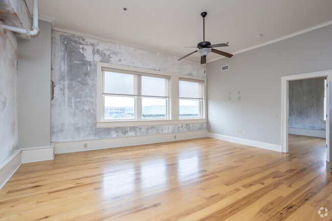 2BR, 2BA - 800SF - Living Room - Sterchi & Kessler Lofts
