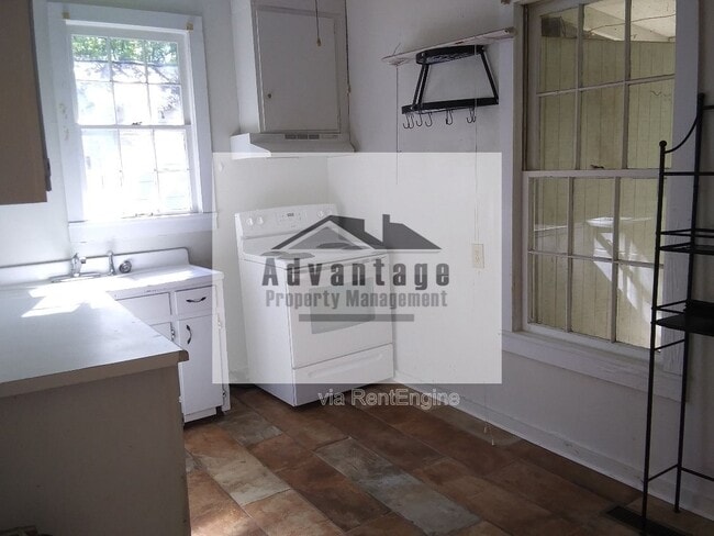 Photo - 178 Fayette Ave