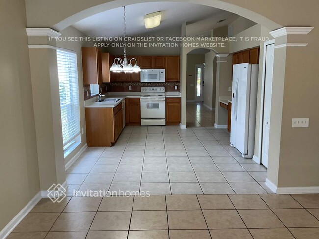 Photo - 30548 Lanesborough Cir