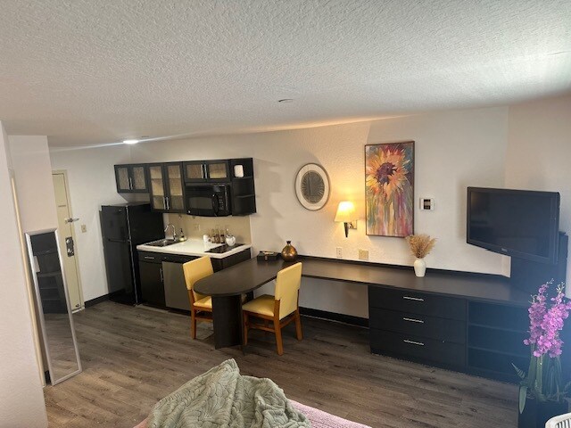 Photo - Westchase Apartments