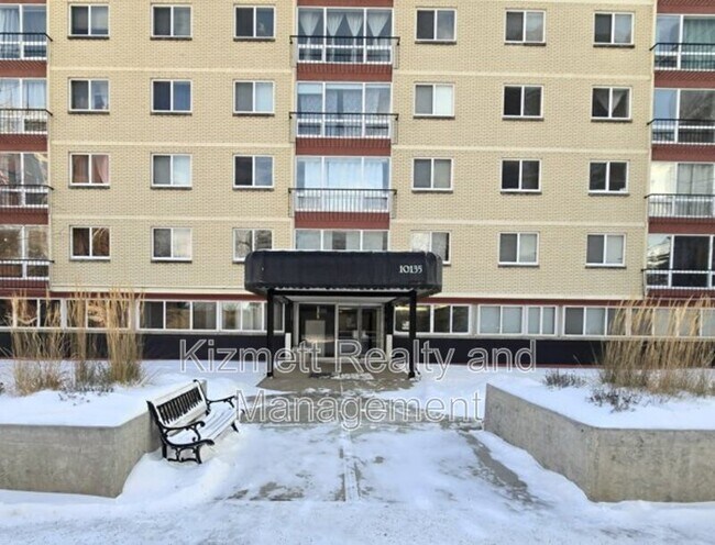 Photo - 10135-10120 120 St NW Unit 103