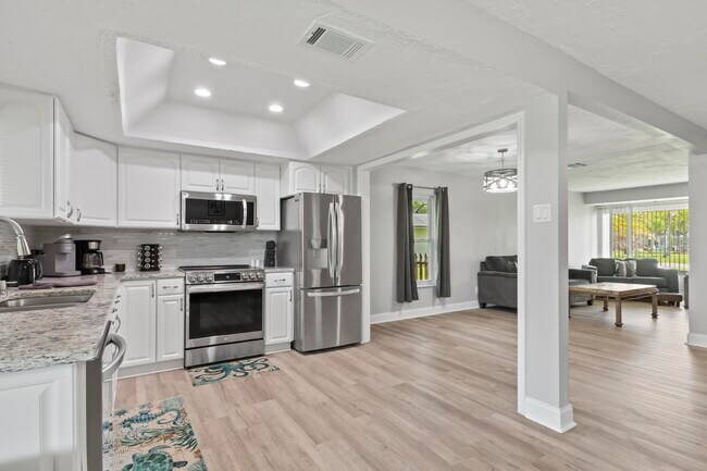 Photo - 9 Campbell Ct