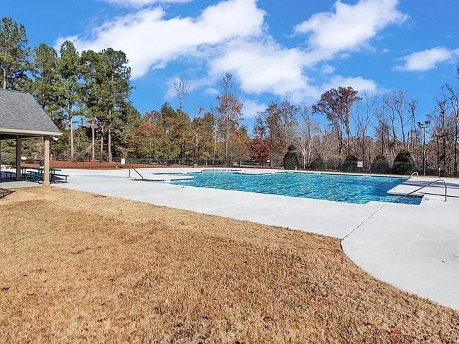 Photo - 1042 Linsmore Ave Townhome