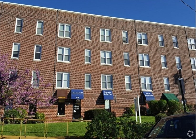 Delfe Apartments at Trolley Square - Delfe Apartments at Trolley Square