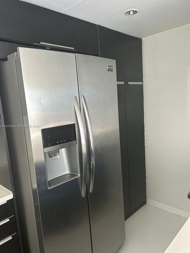 Photo - 7545 E Treasure Dr Unit 5J