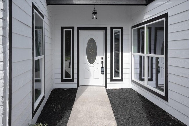 Photo - 1011 Crossfield Dr