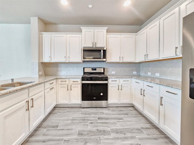 Photo - 8002 Scanlan Trce