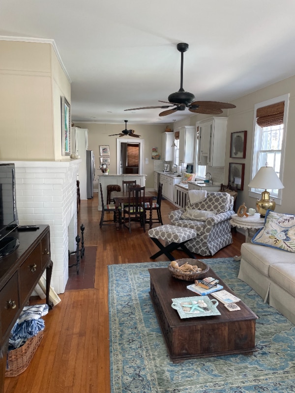 Photo - 2010 Shepard St