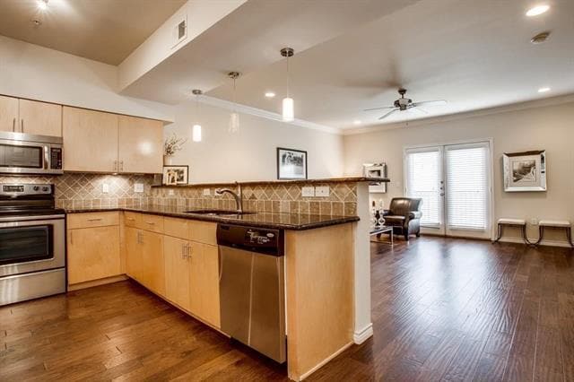 Photo - 3102 Kings Rd Unit 3310