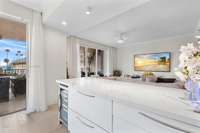 Photo - 19122 Fisher Island Dr Unit 19122