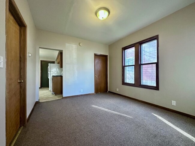 Photo - Spacious 4 Bedroom 2 Bathroom Home in St.Paul!