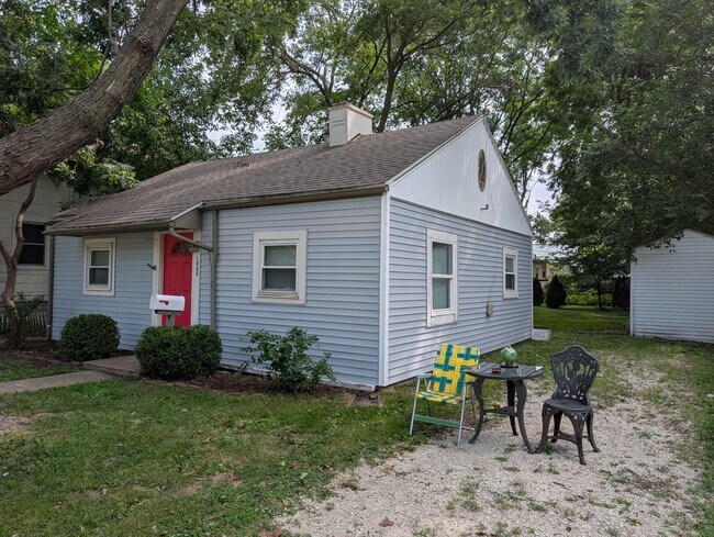 1008 N Mckinley Ave