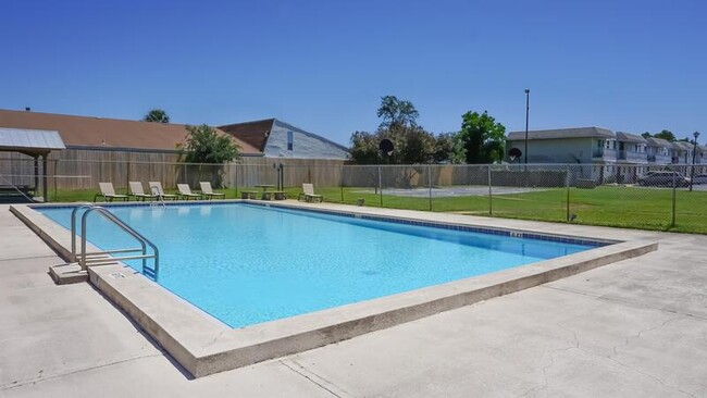 Photo - 734 Legion Dr