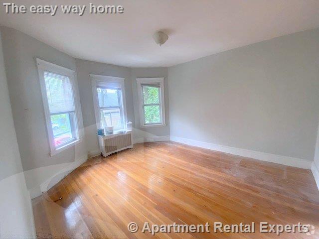 Building Photo - 2 Drummond Pl Rental