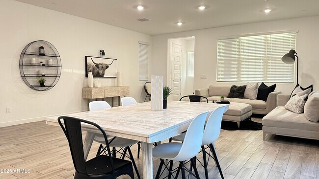 Photo - 1827 S Bedford Pl