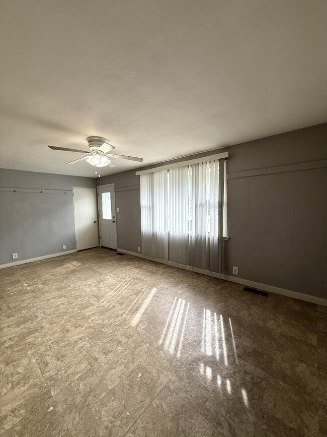 Photo - 1020 W Calhoun St