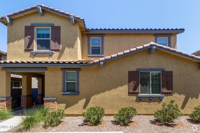 Building Photo - 3813 N 100th Dr Rental