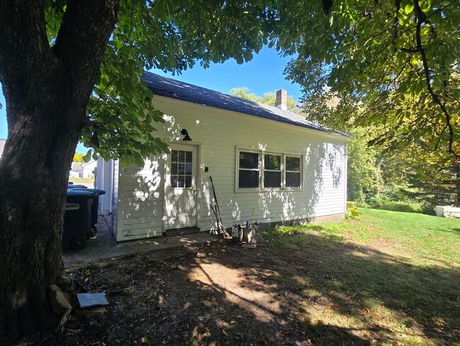 Building Photo - 5408 Main St