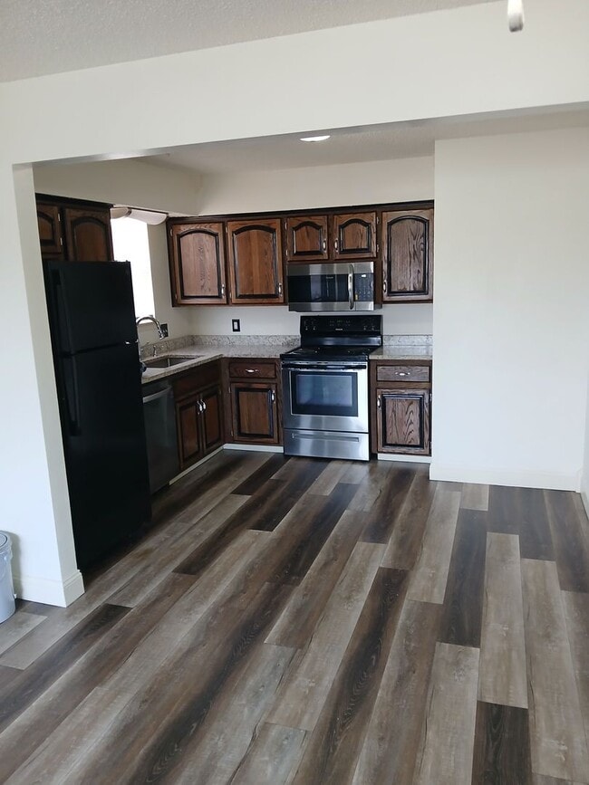 Building Photo - 2409 Texas Ave Unit 2409 Texas Avenue Apt D