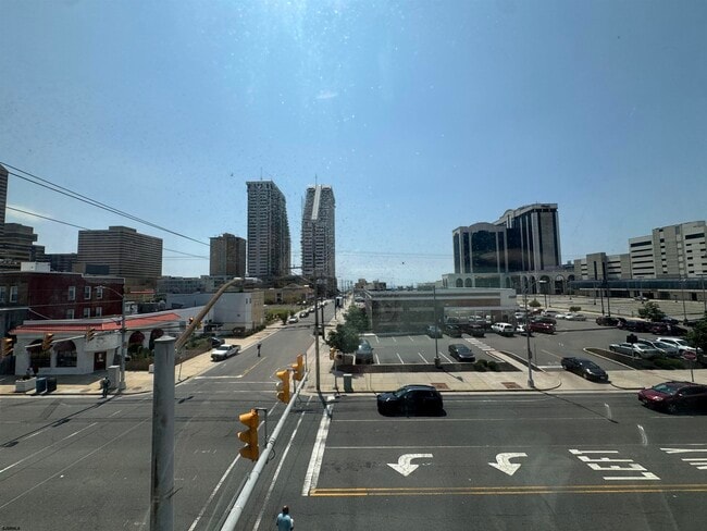 Photo - 3201 Atlantic Ave Unidad 32