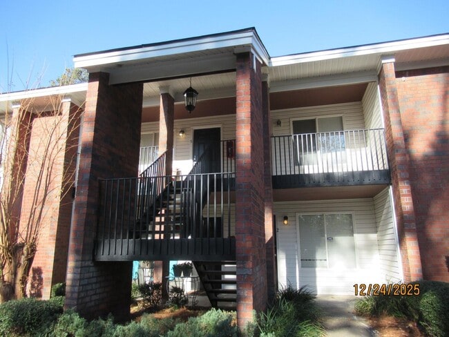 Building Photo - 251 Rast St