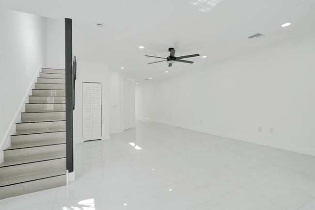 Photo - 1213 W Las Olas Blvd