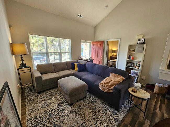 Photo - 10887 Holly Ridge Blvd