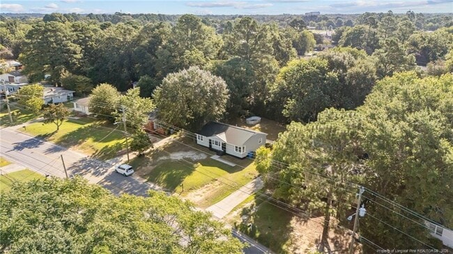 Photo - 821 Sandalwood Dr
