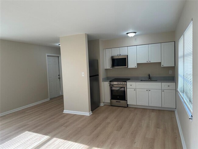 Photo - 344 33rd Ave N Unit F