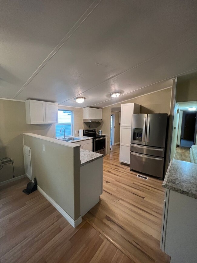 Building Photo - 3 bed 2 bath Home for Rent in Ephrata